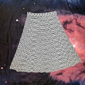 Ann Taylor Petite Black & White Static Circle Midi Skirt